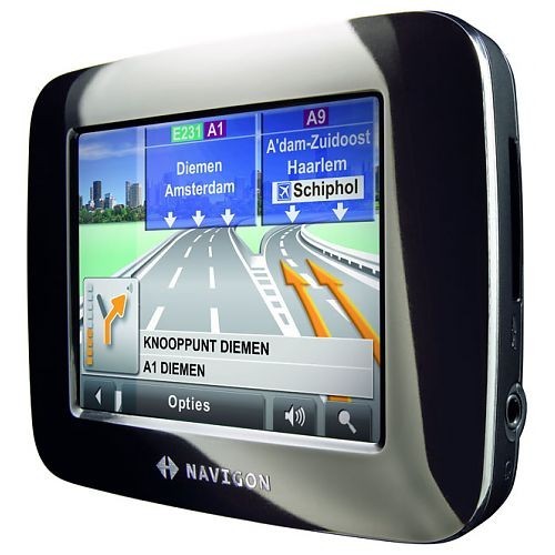 Автомобилен навигатор 5110 Navigon 3.5" , TMS,RV,holder (ID: 660197)